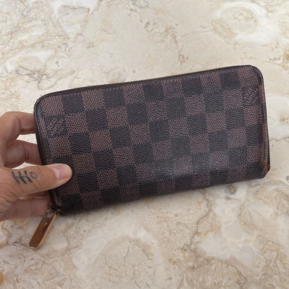 Louis Vuitton Damier Zippy Zip Around Long Wallet Brown